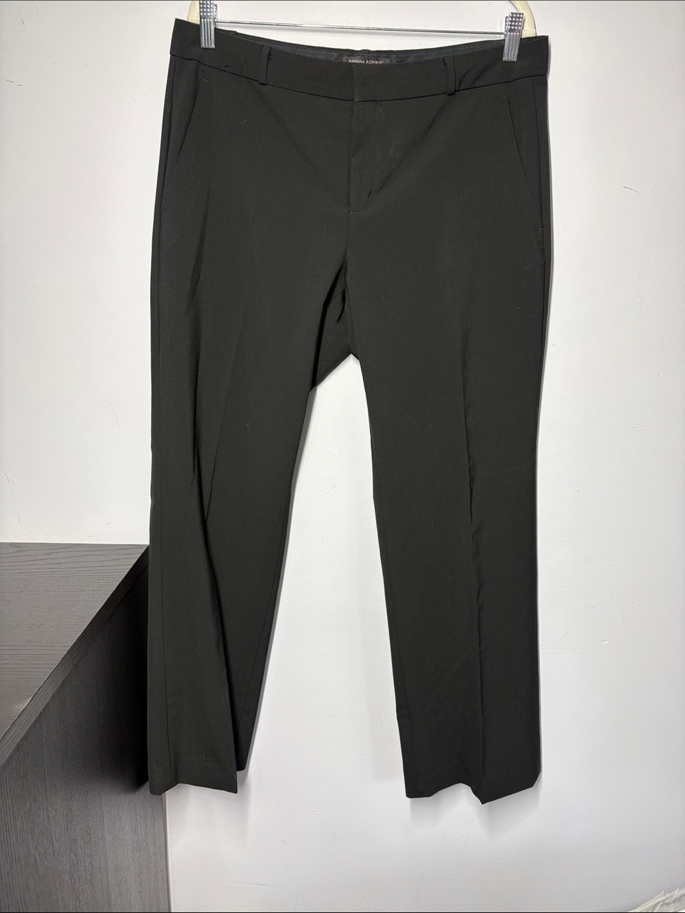 Banana Republic Logan Wool Blend Black Dress Trousers – Classic Straight Fit